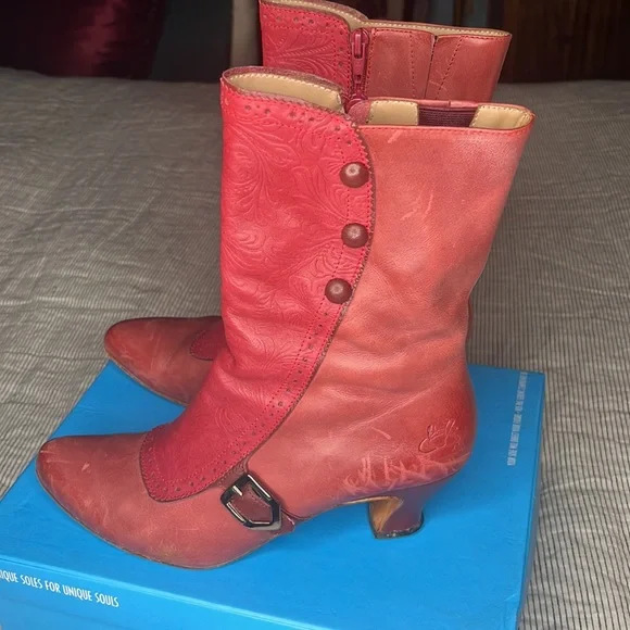 John Fluevog Red Ankle Boots - Picture 4 of 13